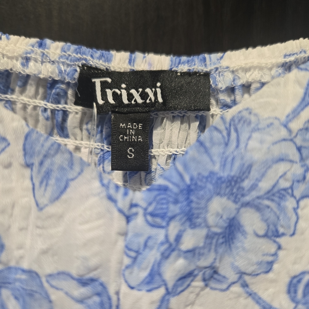 Trixxi Blue and White Floral Mini Dress Puff Sleeve Lined Size Small - Picture 4 of 9